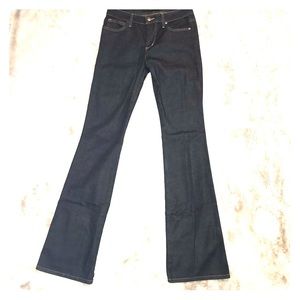 SOLD — NWOT Joe’s Jeans Jordan Skinny Bootcut 26